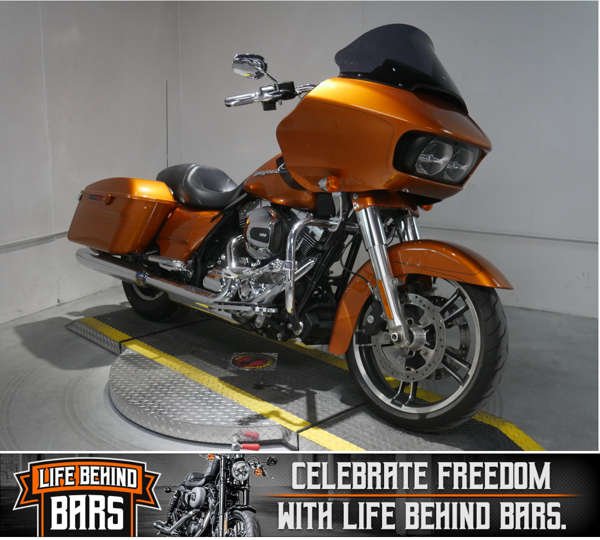 Used 2015 Harley Davidson Road Glide Special Amber Whiskey Motorcycles In Coralville Ia 602378