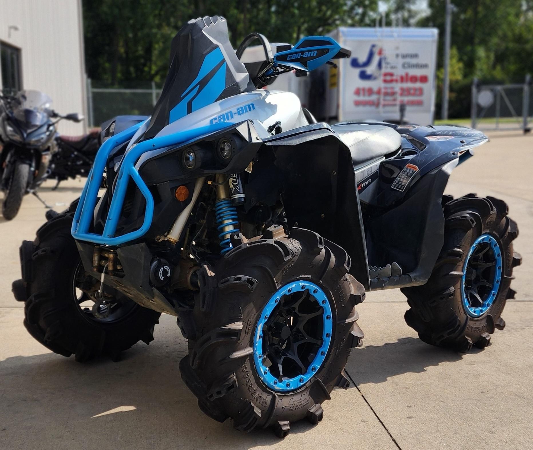 2017 Can-Am Renegade X mr 1000R in Huron, Ohio - Photo 1