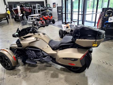 2021 Can-Am Spyder F3 Limited in Huron, Ohio - Photo 3