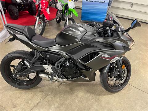 2022 Kawasaki Ninja 650 in Huron, Ohio - Photo 3