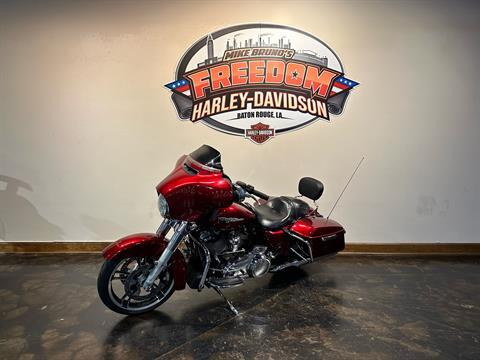 2017 Harley-Davidson Street Glide® Special in Baton Rouge, Louisiana - Photo 4