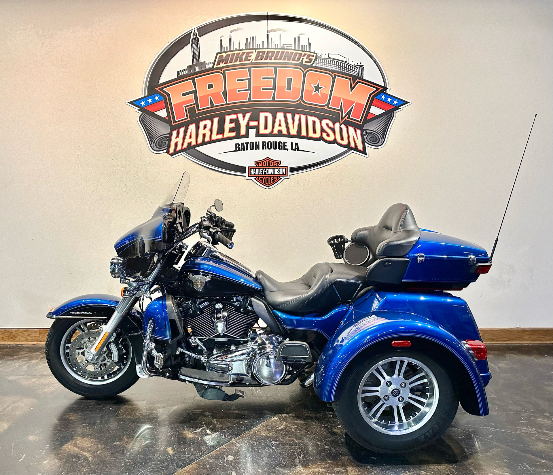 2018 Harley-Davidson 115th Anniversary Tri Glide® Ultra in Baton Rouge, Louisiana - Photo 5