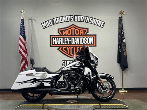 2016 Harley-Davidson CVO™ Street Glide® in Slidell, Louisiana