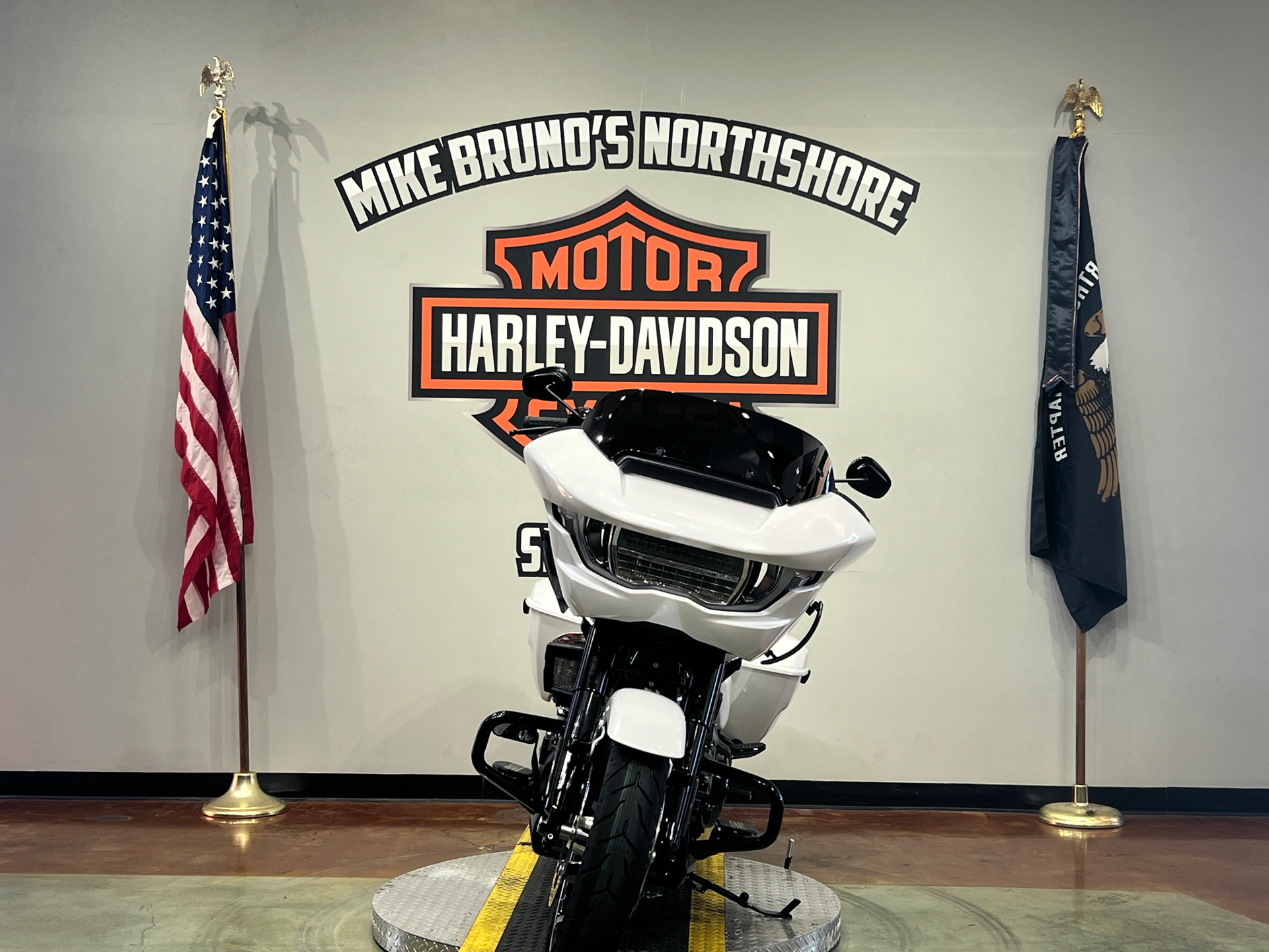 New 2024 HarleyDavidson Road Glide® Motorcycle Specs, Price, Photos