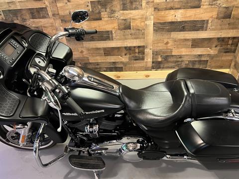 2018 Harley-Davidson Road Glide® in Westfield, Massachusetts - Photo 4