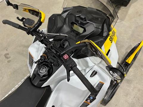 2023 Ski-Doo MXZ Neo 600 EFI ES Cobra 1.0 in Chester, Vermont - Photo 3