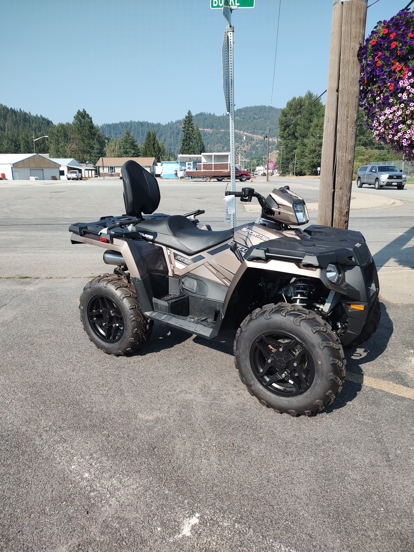 2023 Polaris Sportsman Touring 570 Premium in Pinehurst, Idaho - Photo 1