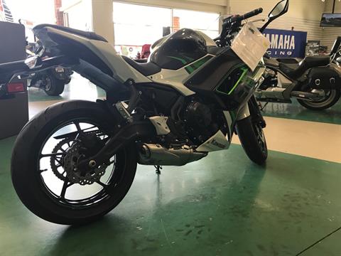 2022 Kawasaki Ninja 650 in Newnan, Georgia - Photo 2
