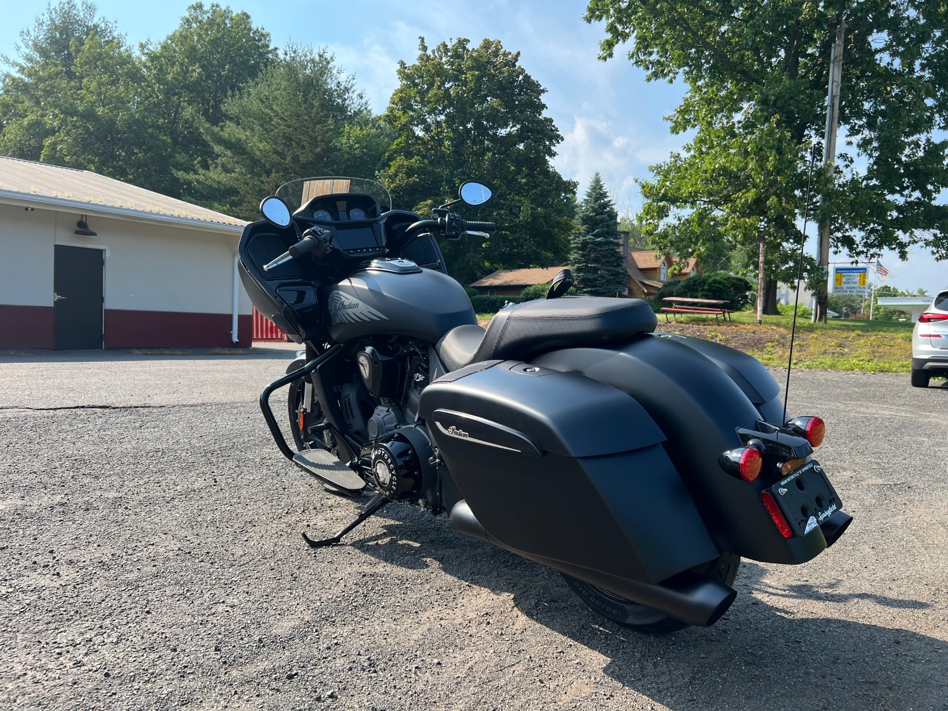2024 Indian Motorcycle Challenger® Dark Horse® with PowerBand Audio Package in Westfield, Massachusetts - Photo 10