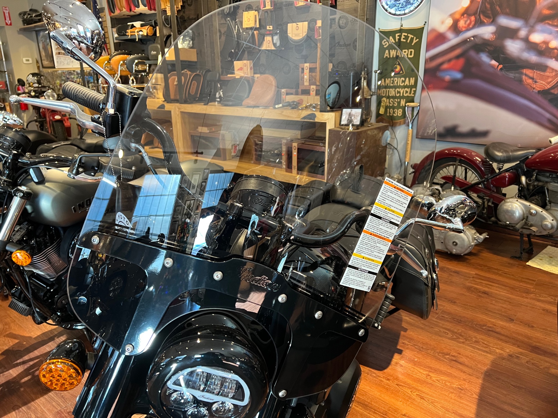 2022 Indian Motorcycle Super Chief ABS in Westfield, Massachusetts - Photo 2