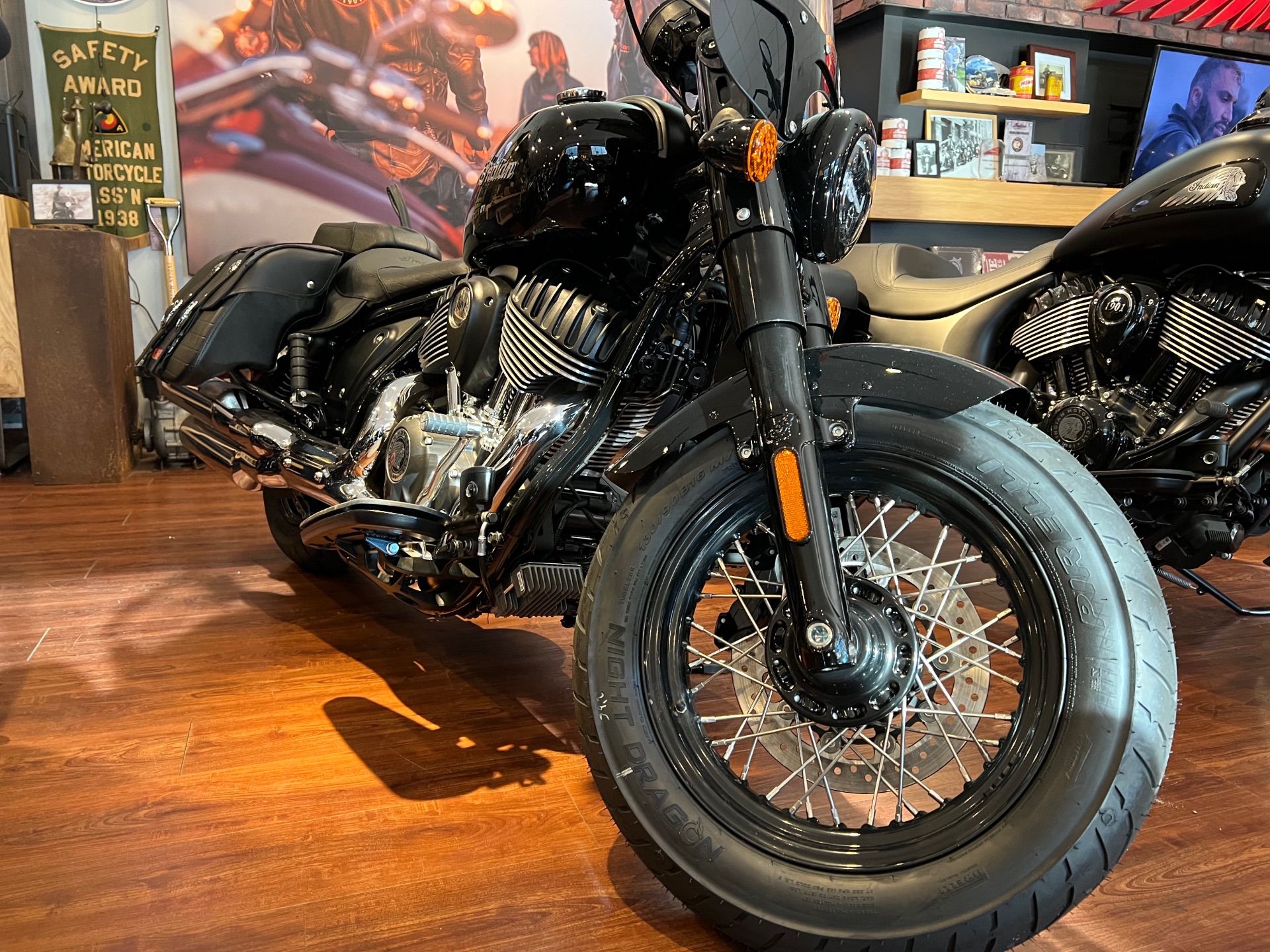 2022 Indian Motorcycle Super Chief in Westfield, Massachusetts - Photo 3