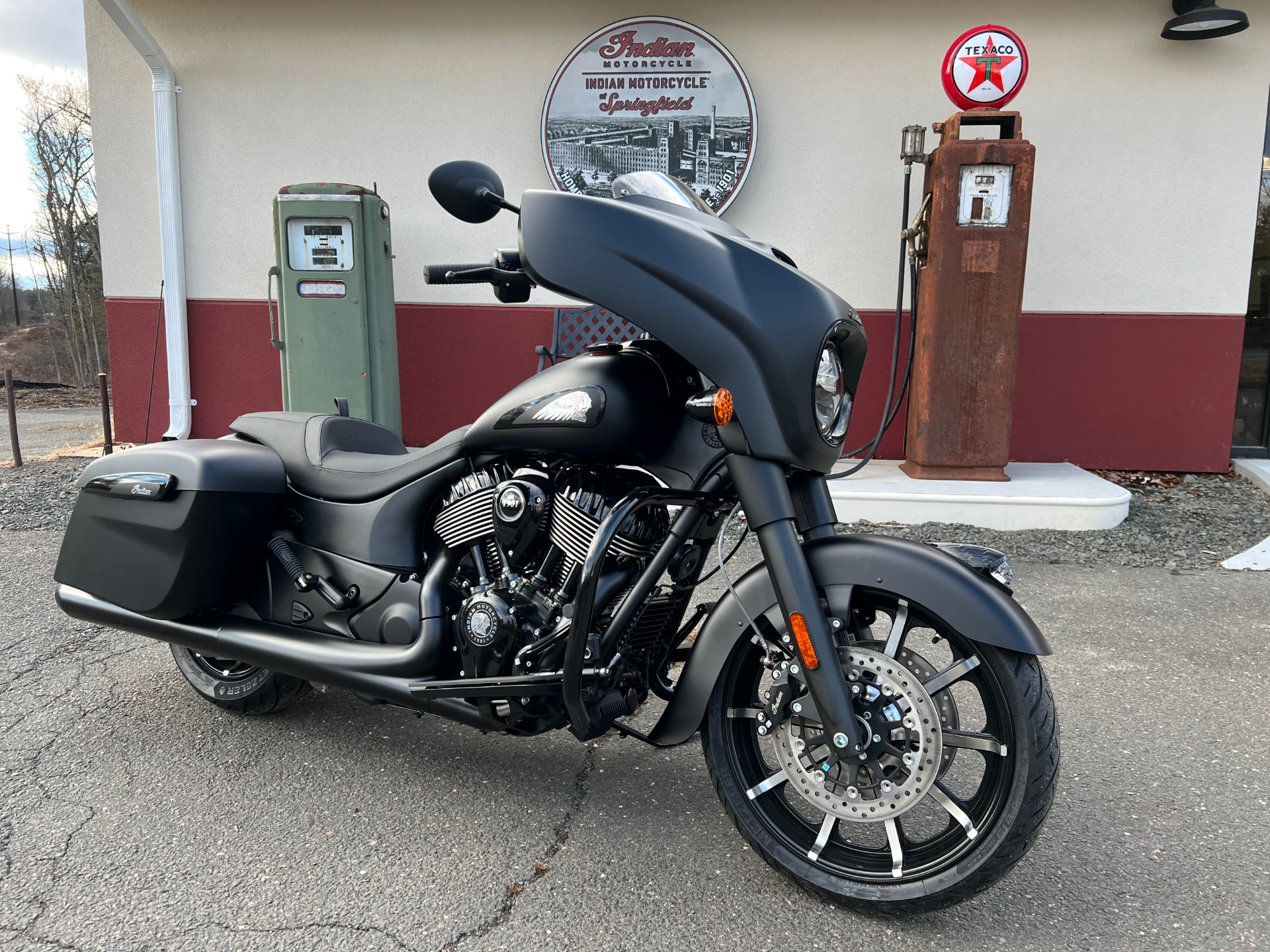 2023 Indian Motorcycle Chieftain® Dark Horse® in Westfield, Massachusetts - Photo 1