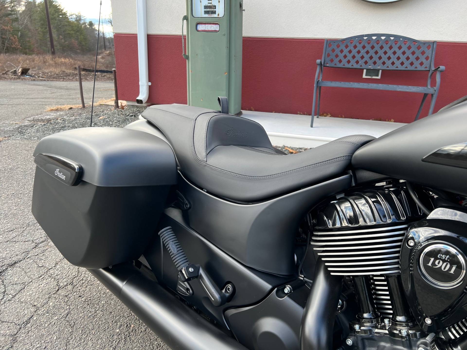 2023 Indian Motorcycle Chieftain® Dark Horse® in Westfield, Massachusetts - Photo 5