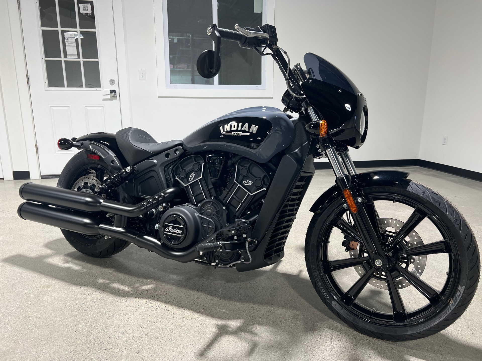 2023 Indian Motorcycle Scout® Rogue ABS in Westfield, Massachusetts - Photo 9