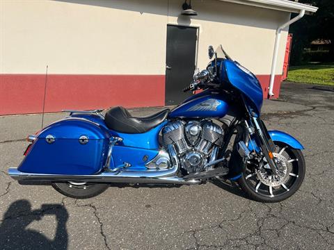 2018 Indian Motorcycle Chieftain® Limited ABS in Westfield, Massachusetts - Photo 2