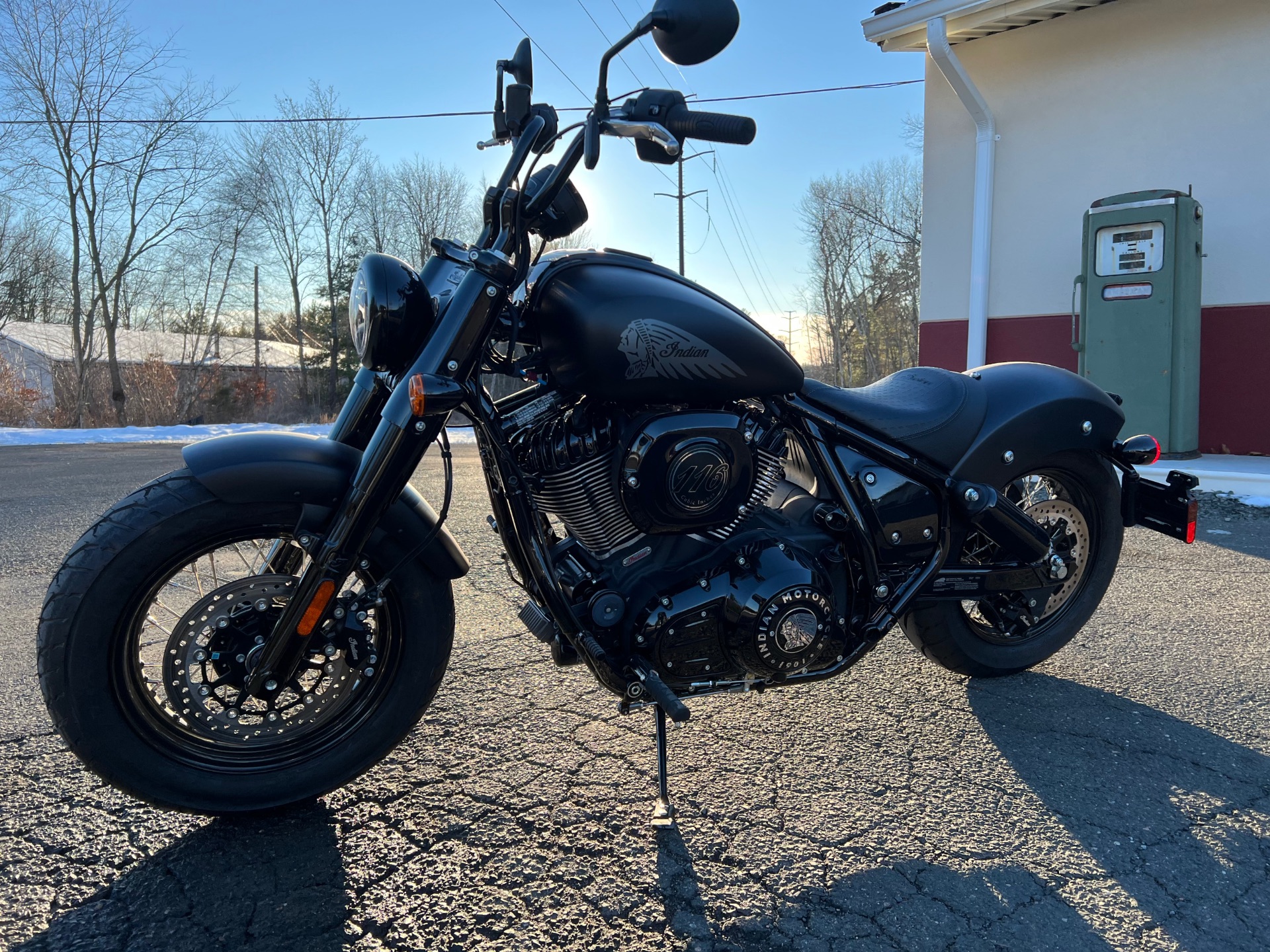2022 Indian Motorcycle Chief Bobber Dark Horse® in Westfield, Massachusetts - Photo 5