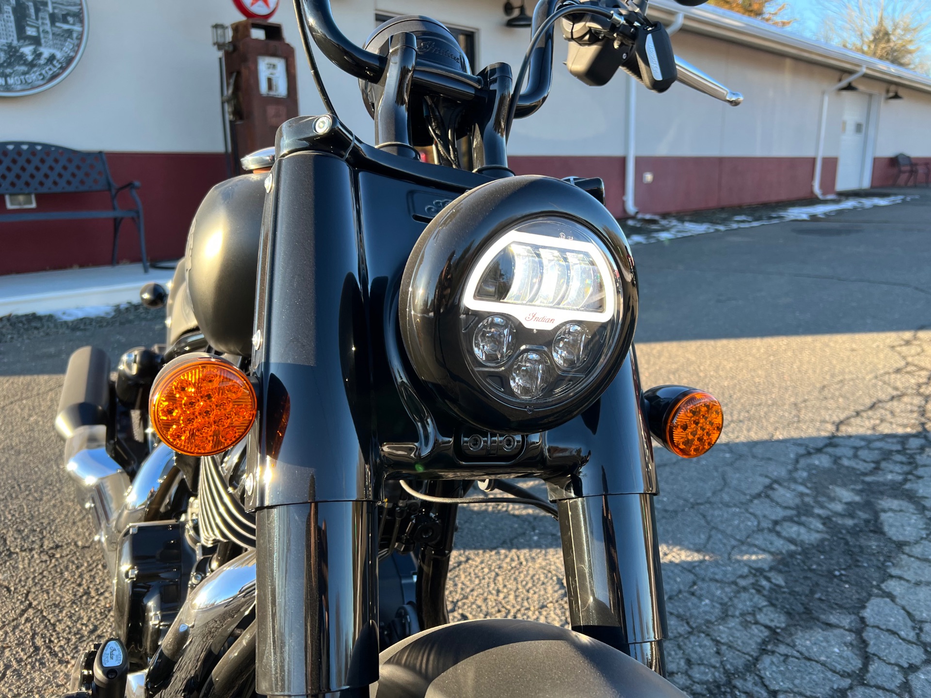 2022 Indian Motorcycle Chief Bobber Dark Horse® in Westfield, Massachusetts - Photo 10