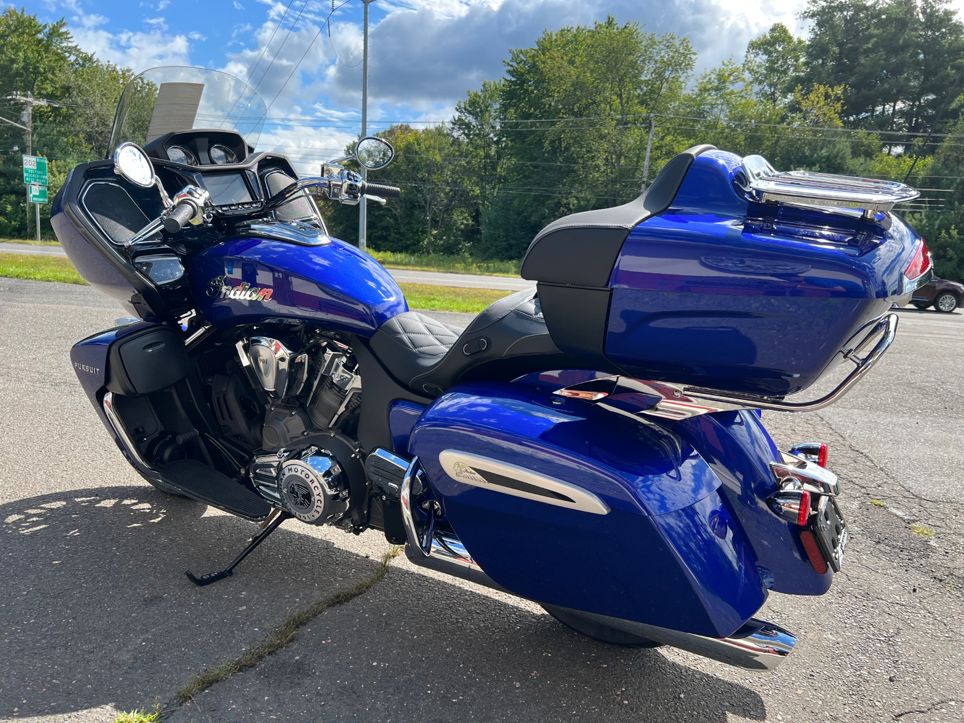 2023 Indian Motorcycle Pursuit® Limited with Premium Package in Westfield, Massachusetts - Photo 10