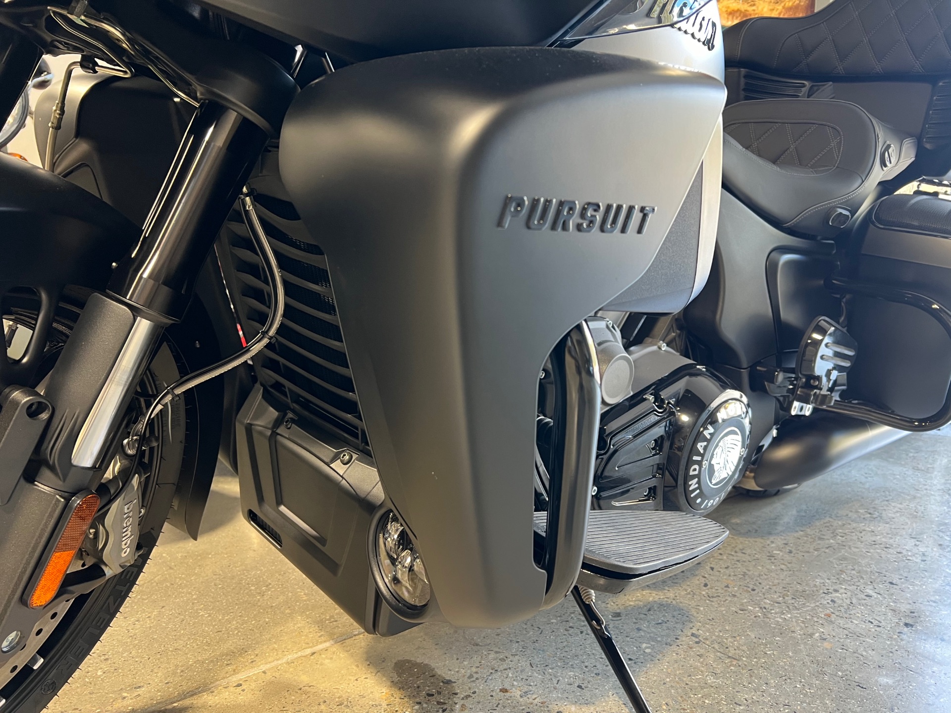 2024 Indian Motorcycle Pursuit® Dark Horse® with PowerBand Audio Package in Westfield, Massachusetts - Photo 8