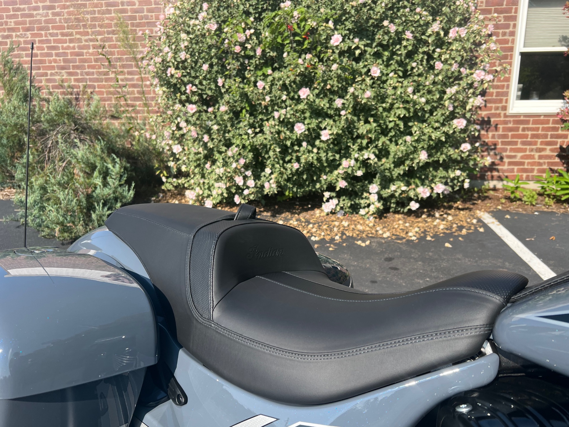 2023 Indian Motorcycle Chieftain® Dark Horse® Icon in Westfield, Massachusetts - Photo 6