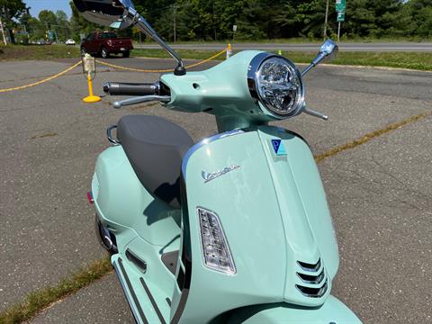 2024 Vespa GTS 300 in Westfield, Massachusetts - Photo 8