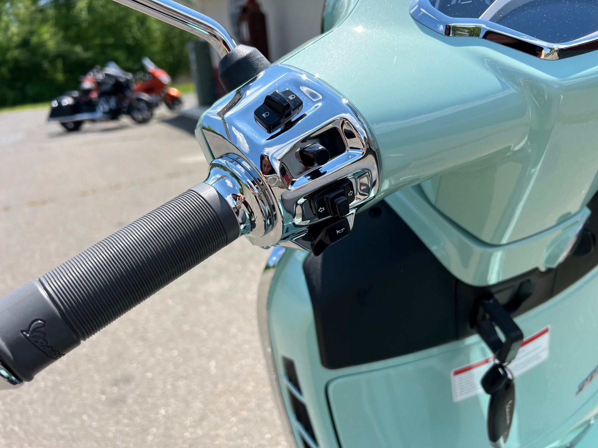 2024 Vespa GTS 300 in Westfield, Massachusetts - Photo 12