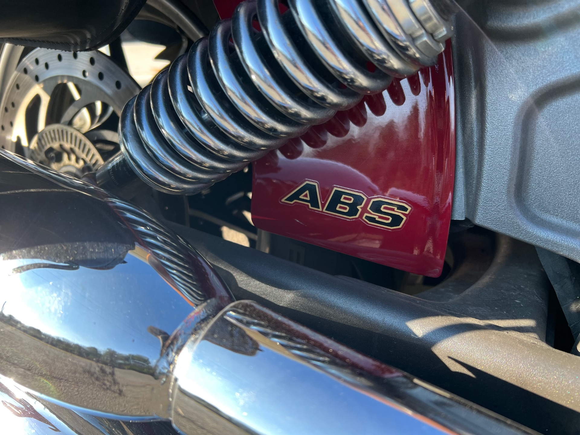 2016 Indian Motorcycle Scout™ ABS in Westfield, Massachusetts - Photo 10