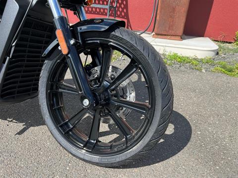 2023 Indian Motorcycle Scout® Rogue Sixty in Westfield, Massachusetts - Photo 2