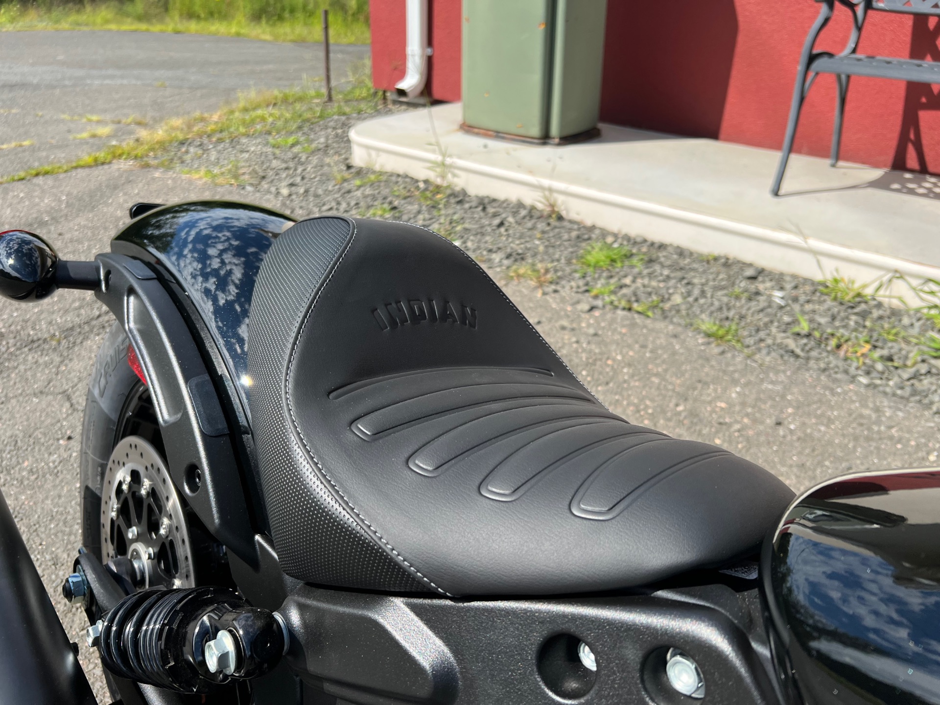 2023 Indian Motorcycle Scout® Rogue Sixty in Westfield, Massachusetts - Photo 6