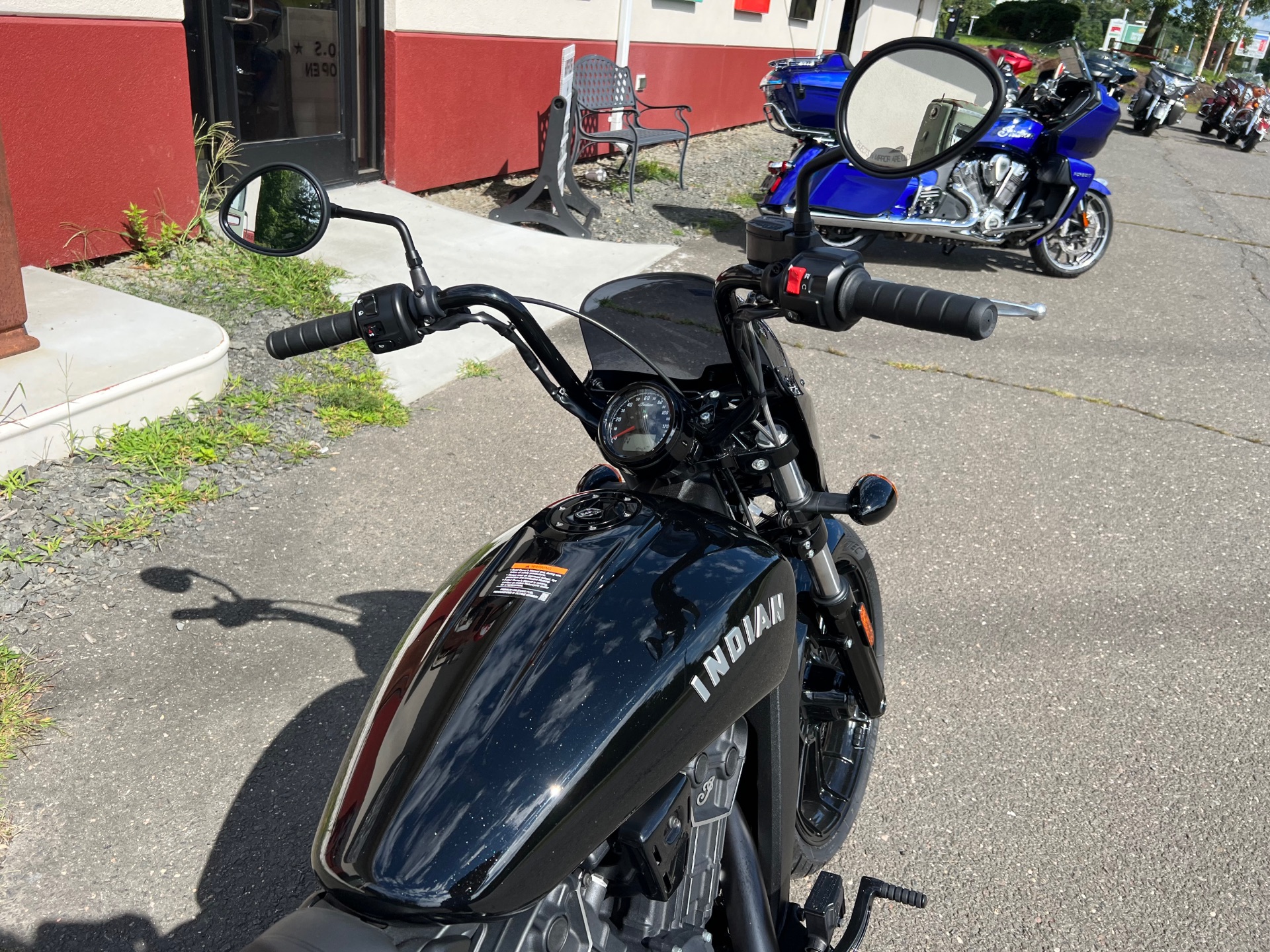 2023 Indian Motorcycle Scout® Rogue Sixty in Westfield, Massachusetts - Photo 7