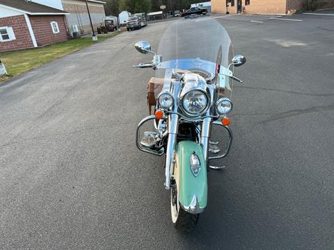 2019 Indian Chief® Vintage ABS in Westfield, Massachusetts - Photo 5