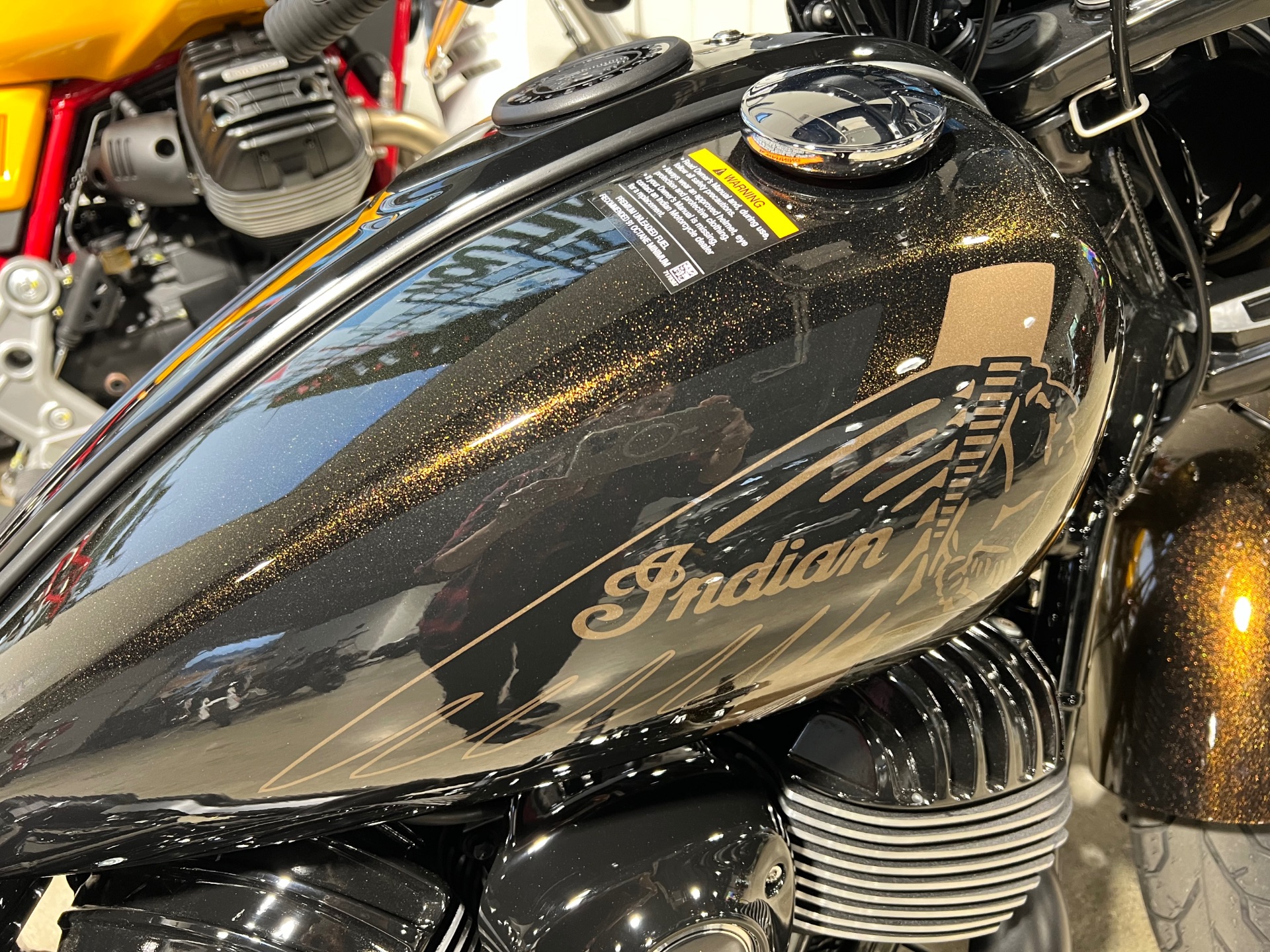 2024 Indian Motorcycle Sport Chief Icon in Westfield, Massachusetts - Photo 17