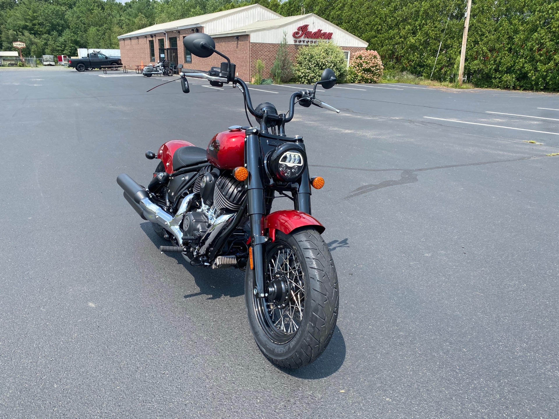 2022 Indian Chief Bobber ABS in Westfield, Massachusetts - Photo 4