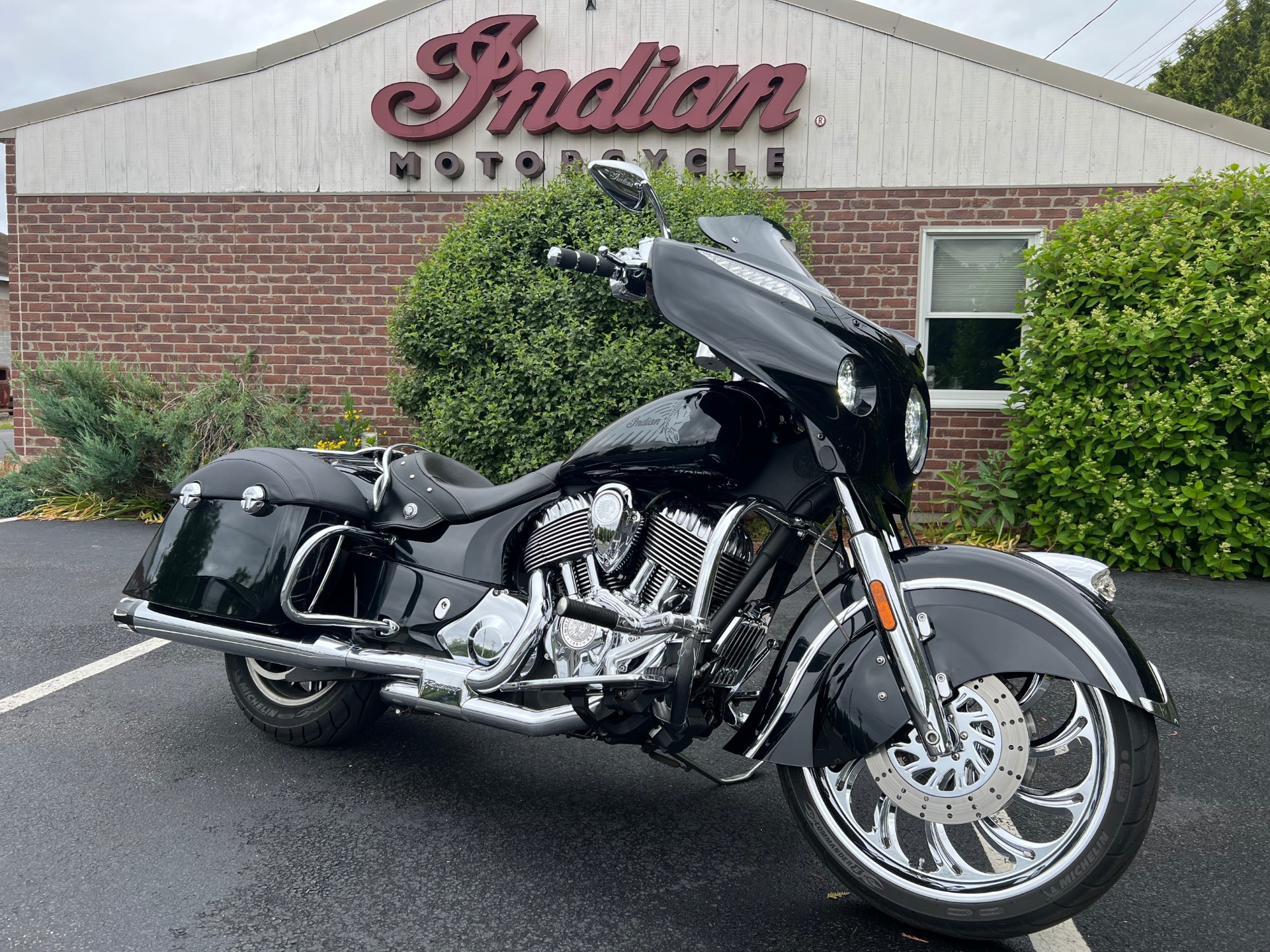 2017 Indian Motorcycle Chieftain® in Westfield, Massachusetts - Photo 1