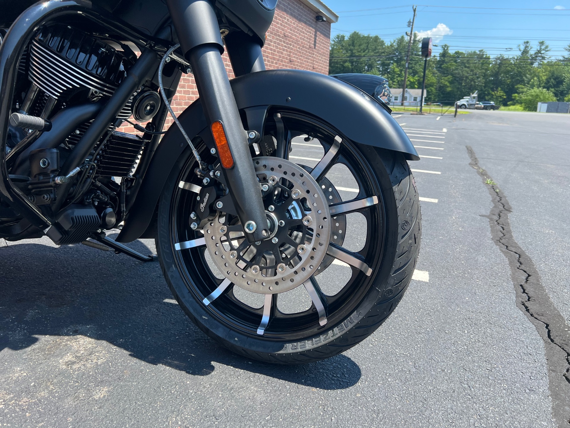 2024 Indian Motorcycle Chieftain® Dark Horse® with PowerBand Audio Package in Westfield, Massachusetts - Photo 2