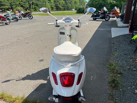 2022 Vespa Sprint 50 Justin Bieber x Vespa in Westfield, Massachusetts - Photo 15