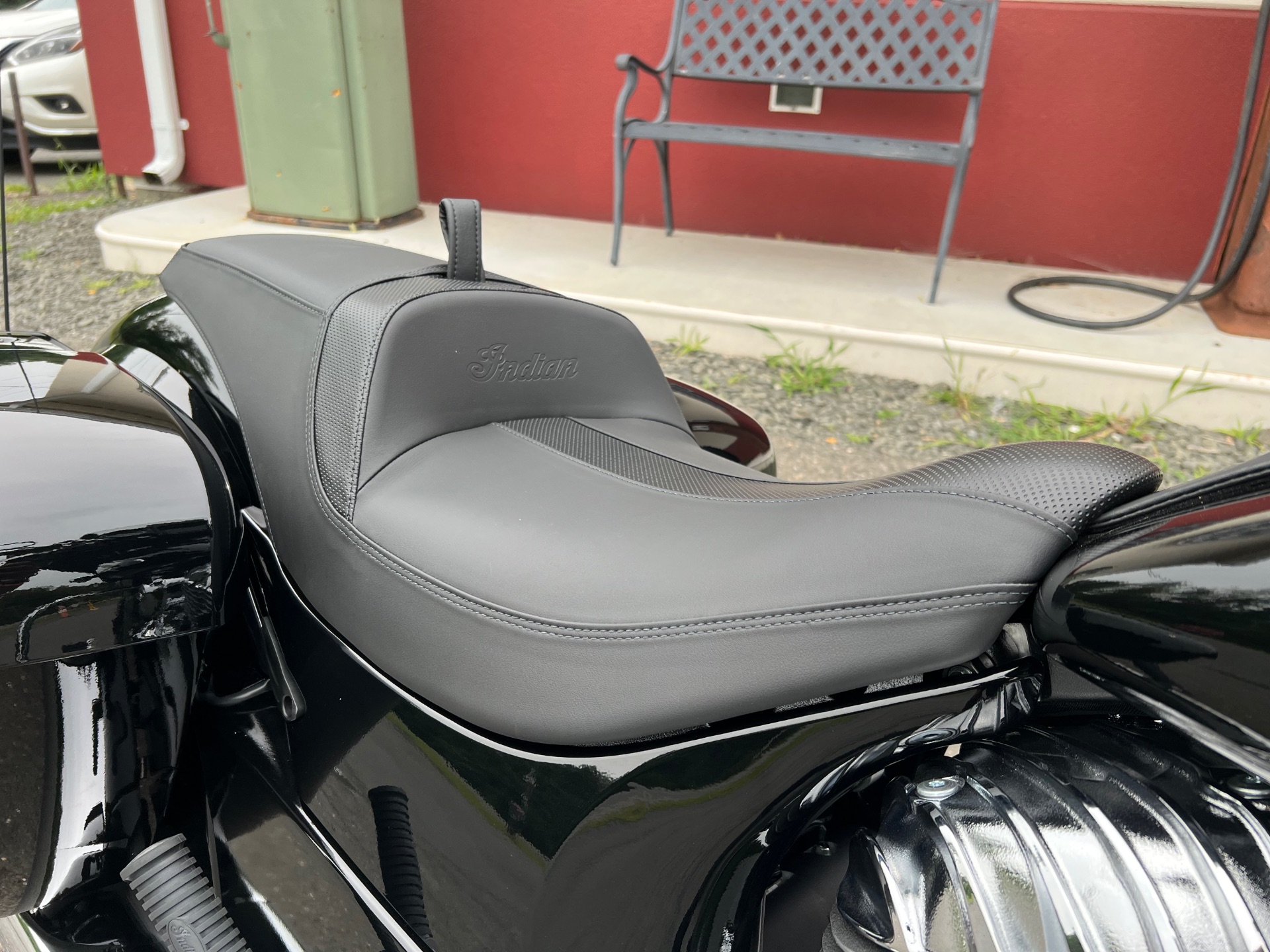 2023 Indian Motorcycle Chieftain® Limited in Westfield, Massachusetts - Photo 6