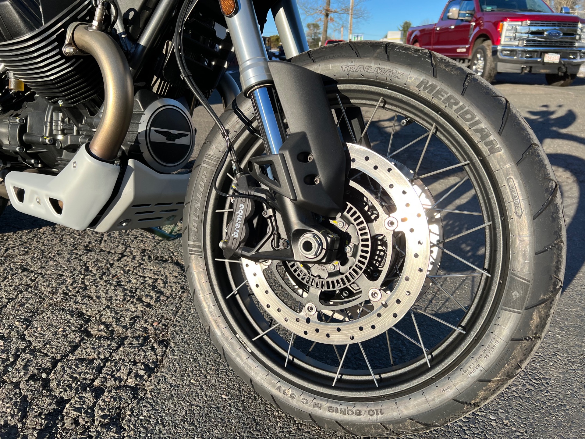 2022 Moto Guzzi V85 TT in Westfield, Massachusetts - Photo 4