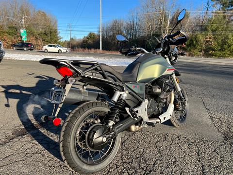 2022 Moto Guzzi V85 TT E5 in Westfield, Massachusetts - Photo 6