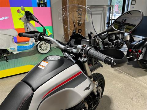 2023 Moto Guzzi V85 TT Travel in Westfield, Massachusetts - Photo 8