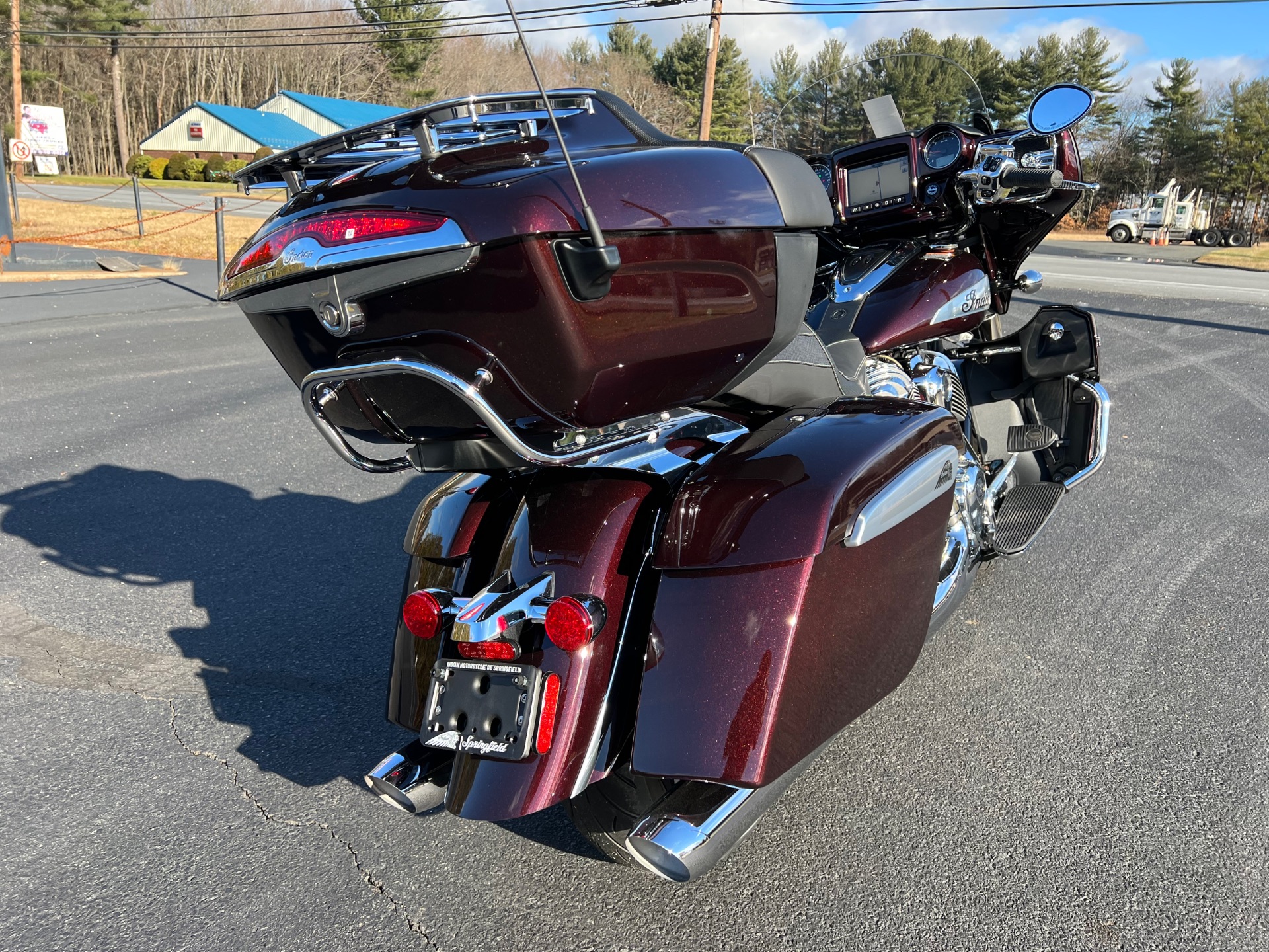 2022 Indian Roadmaster® Limited in Westfield, Massachusetts - Photo 5