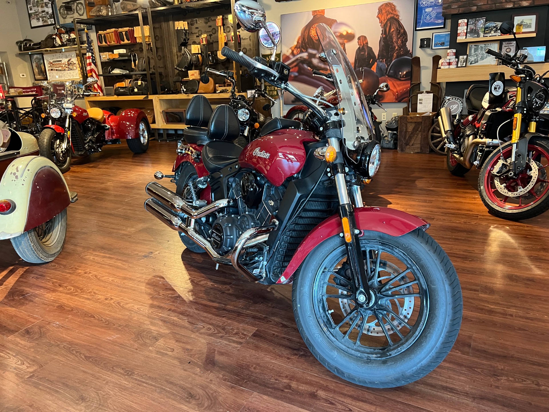 2016 Indian Scout® Sixty in Westfield, Massachusetts - Photo 20
