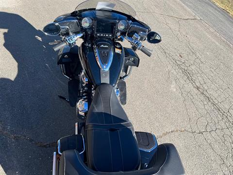 2024 Indian Motorcycle Roadmaster® Limited with PowerBand Audio Package in Westfield, Massachusetts - Photo 11