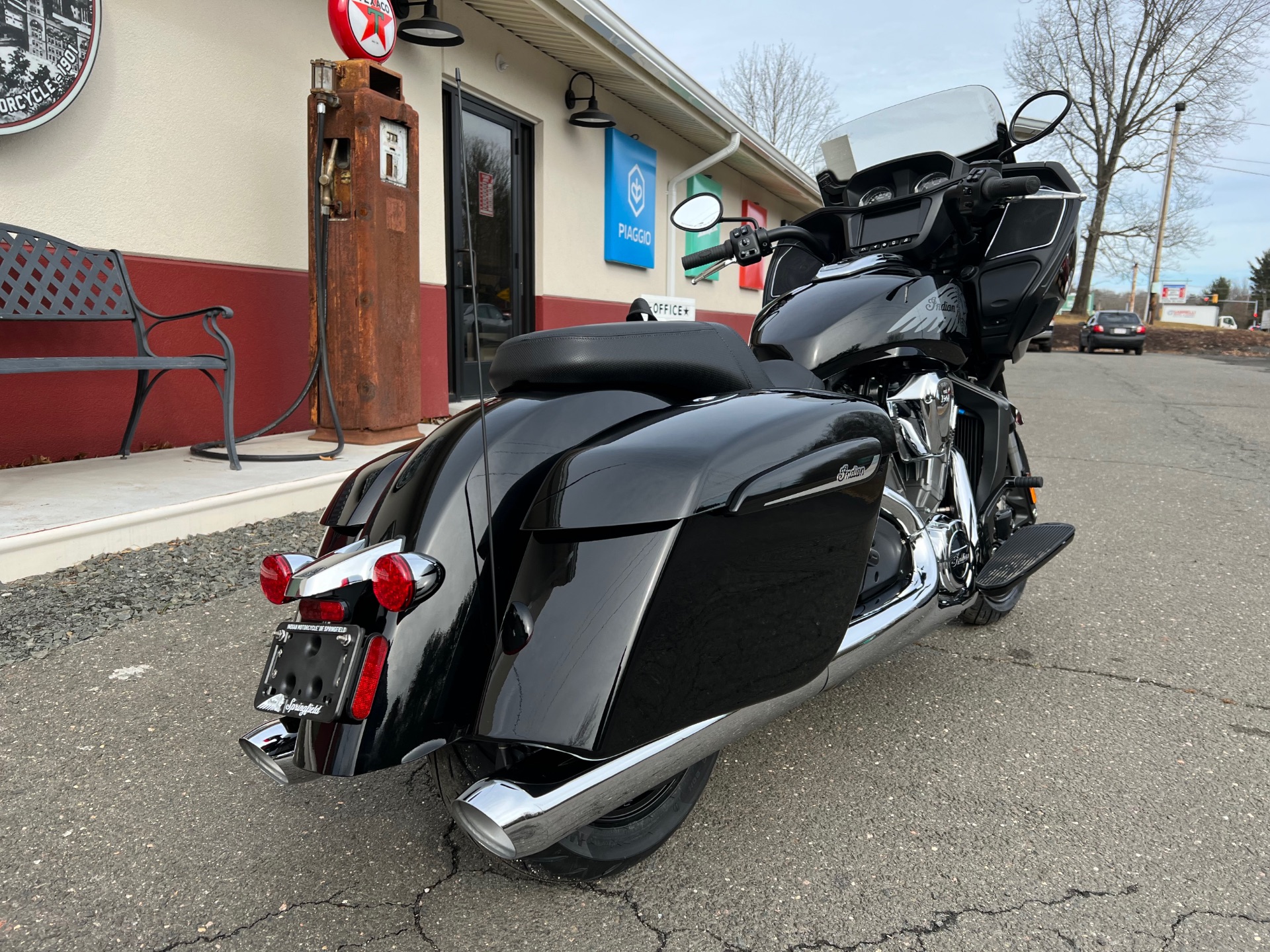 2023 Indian Motorcycle Challenger® in Westfield, Massachusetts - Photo 8