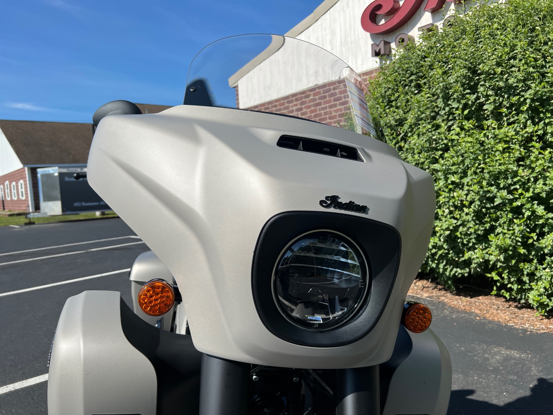 2023 Indian Motorcycle Roadmaster® Dark Horse® in Westfield, Massachusetts - Photo 3