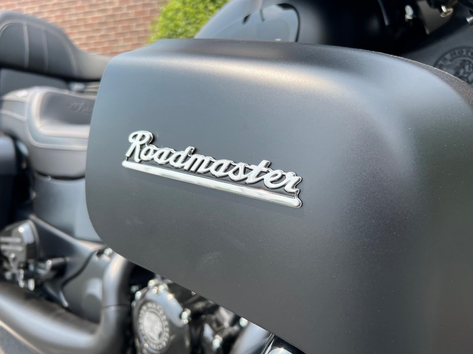 2023 Indian Motorcycle Roadmaster® Dark Horse® in Westfield, Massachusetts - Photo 5