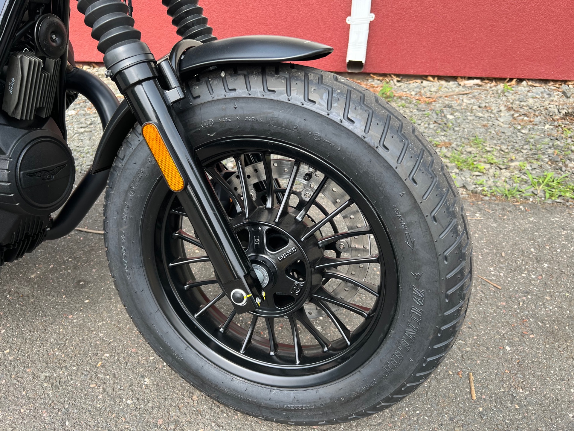 2023 Moto Guzzi V9 Bobber Special Edition in Westfield, Massachusetts - Photo 2