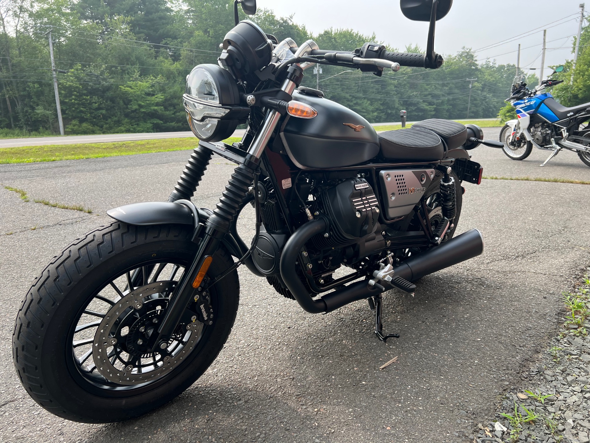 2023 Moto Guzzi V9 Bobber Special Edition in Westfield, Massachusetts - Photo 11