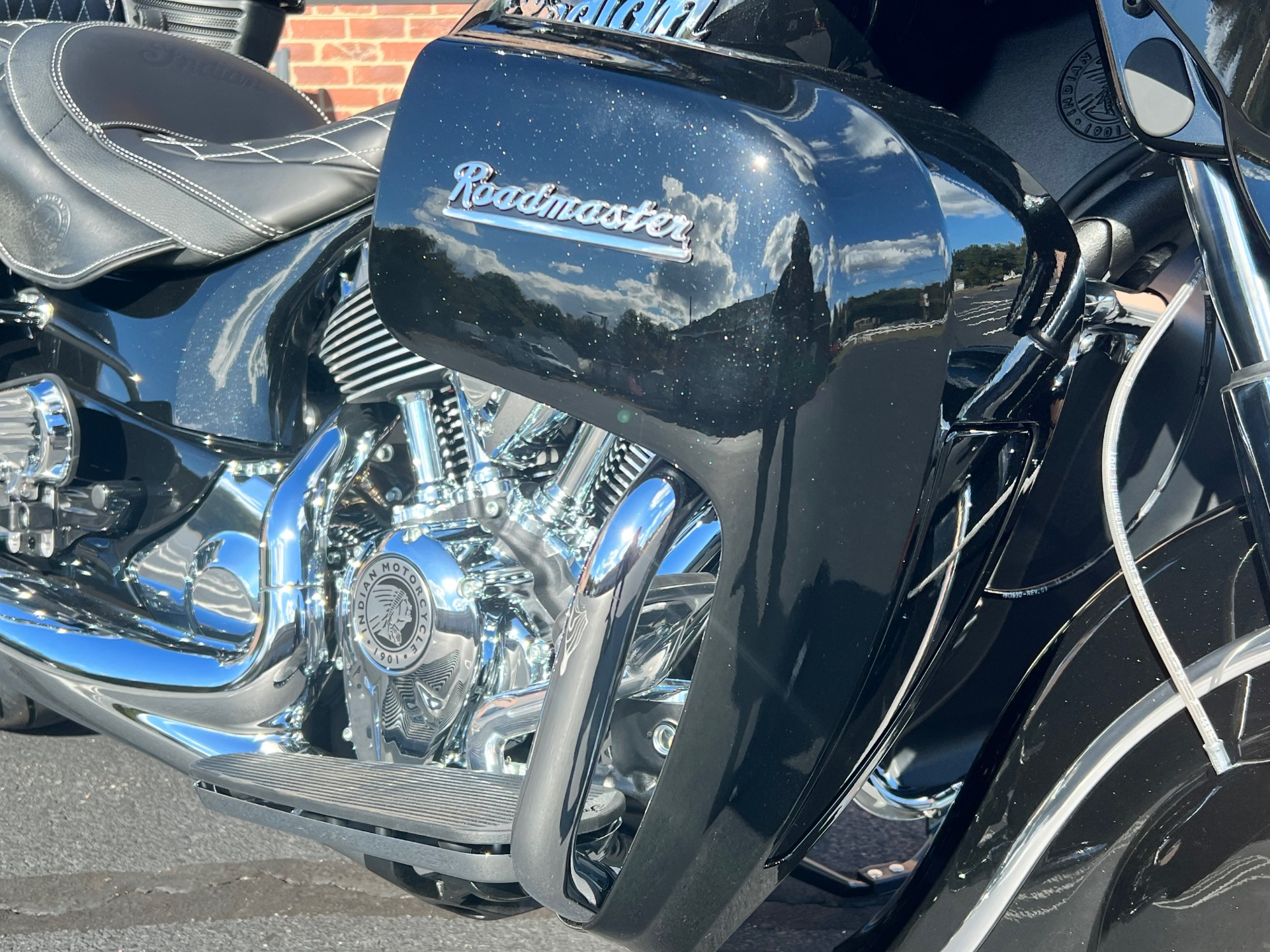 2023 Indian Motorcycle Roadmaster® in Westfield, Massachusetts - Photo 5