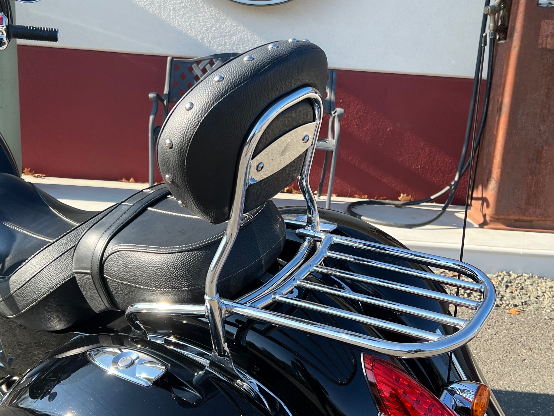 2017 Indian Motorcycle Chieftain® Limited in Westfield, Massachusetts - Photo 4